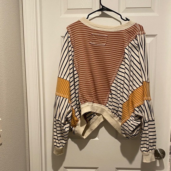 BiBi Cream Ribbed Knit Top - Picture 6 of 6